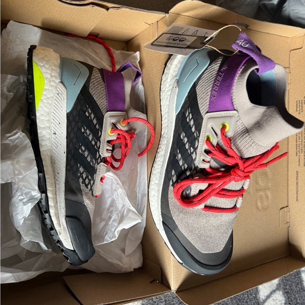 Adidas terrex free hiker parley womens 6 purple blue beige $316